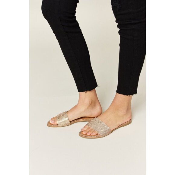 WILD DIVA Rhinestone Open Toe Flat Sandals - Picture 3 of 6